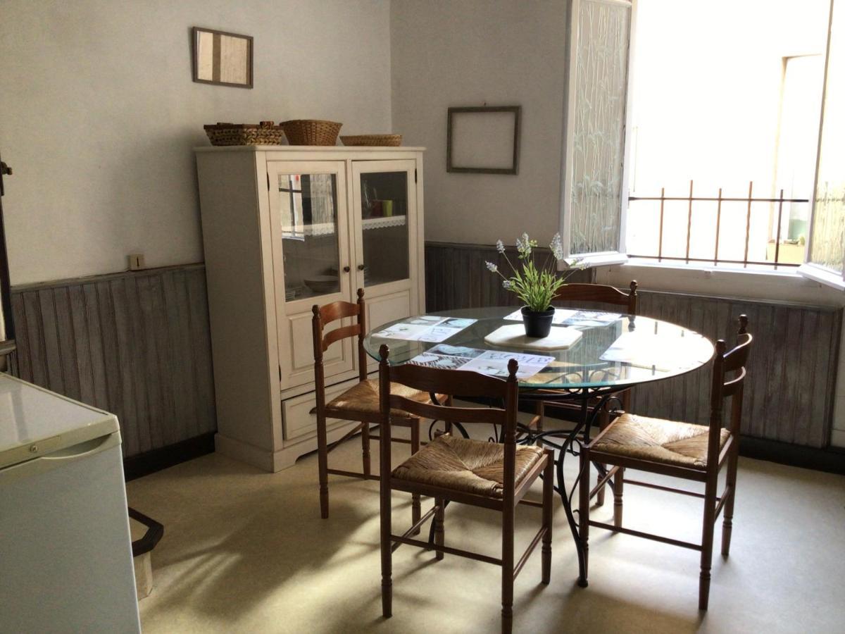 Jolie Maison De Village A Roquecourbe Zewnętrze zdjęcie